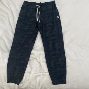 Vuori camo joggers